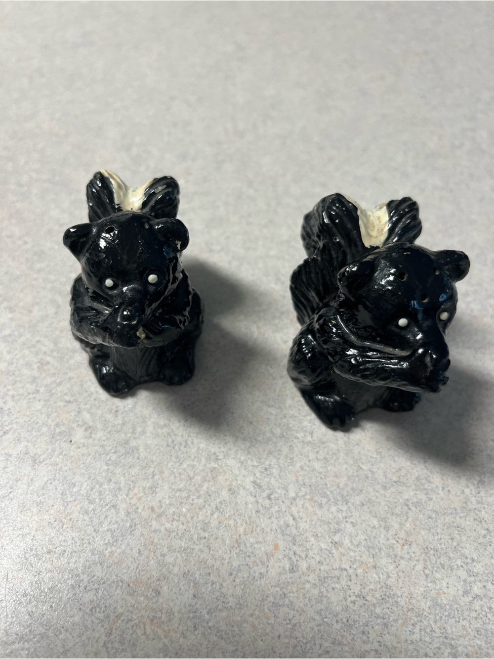 Vintage Black Chalk Ware Skunk Decorative Salt and Pepper Shakers